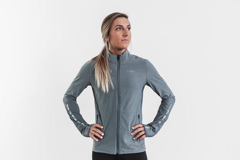 Women's Nobull Wo4-Way Stretch Woven Hoodie Dark / Grey | SG H3143A
